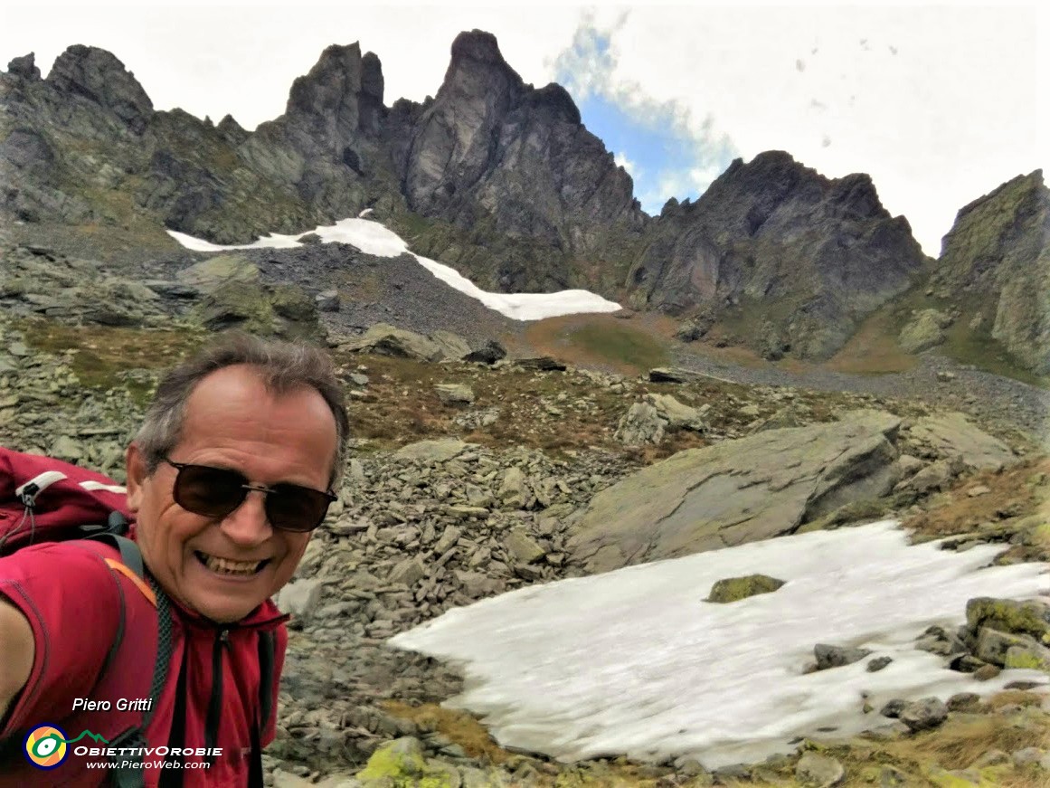 37 Vista sul Valletto salendo in Ponteranica.jpg